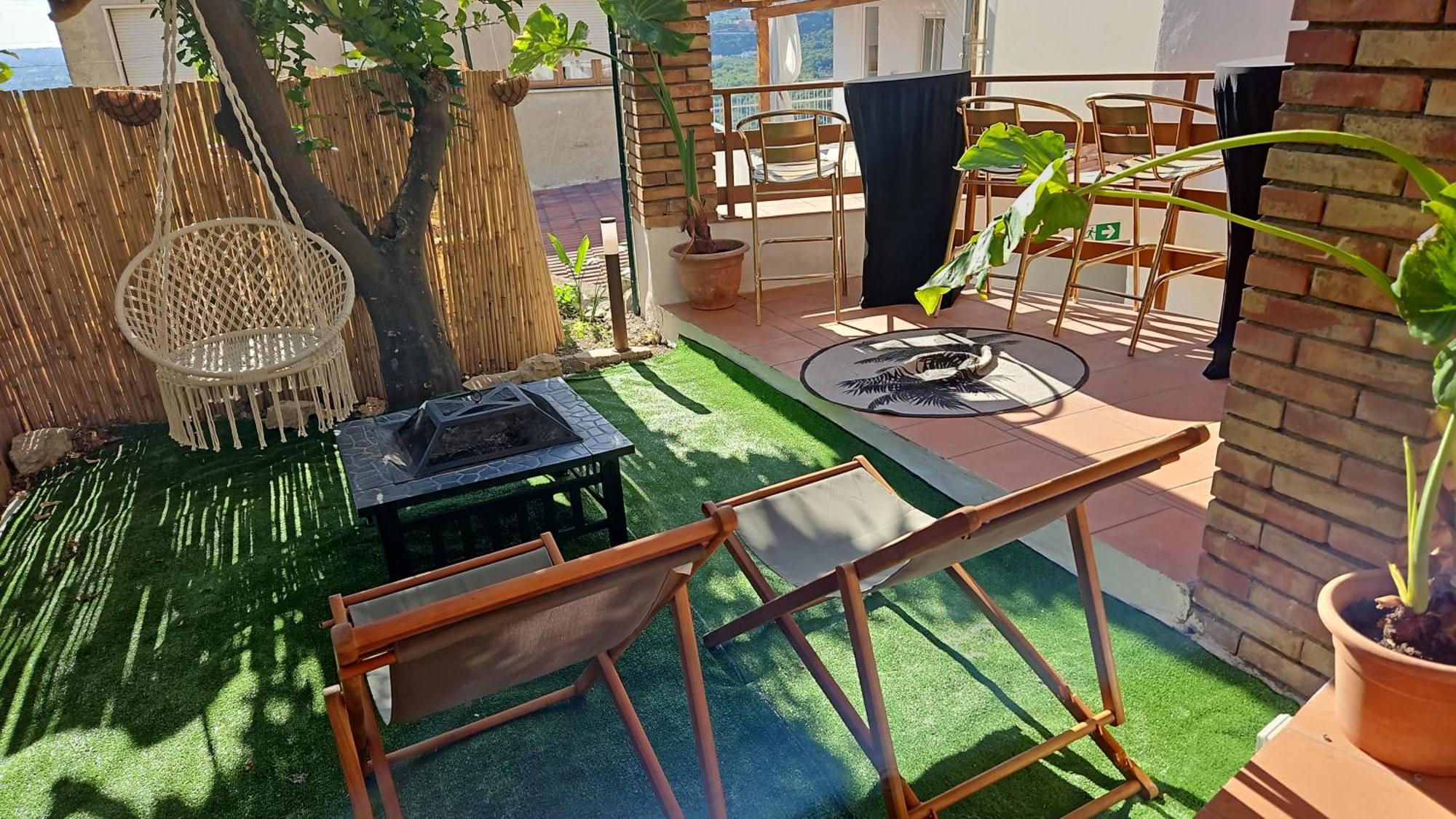 Oikos Guesthouse & Rooftop Suio Exterior foto